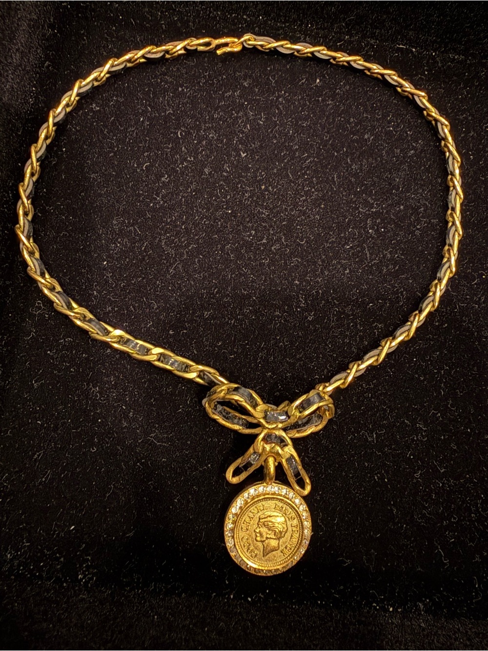 Chanel Vintage Bow Tie Coin Choker Necklace